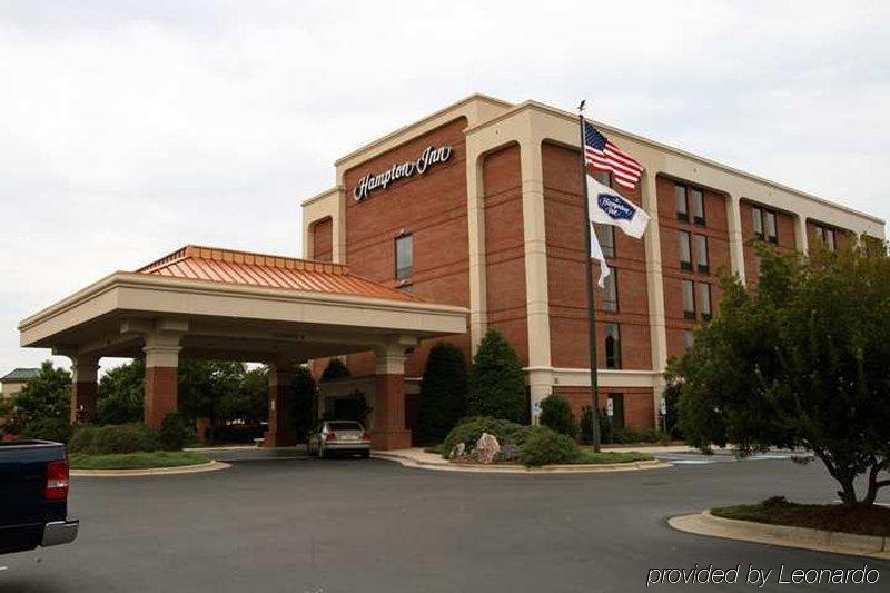 Hampton Inn Raleigh Capital Blvd North Buitenkant foto