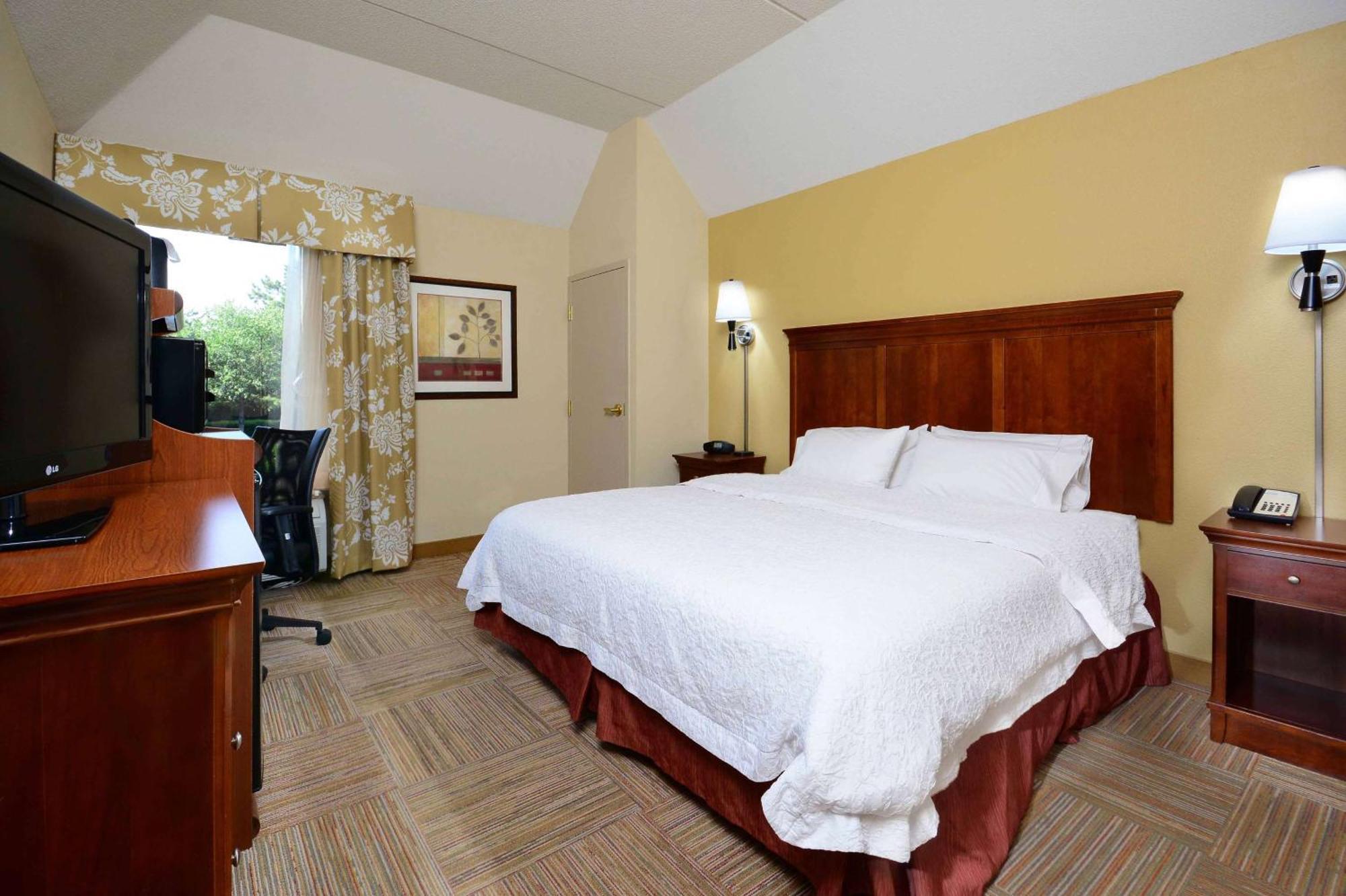 Hampton Inn Raleigh Capital Blvd North Buitenkant foto