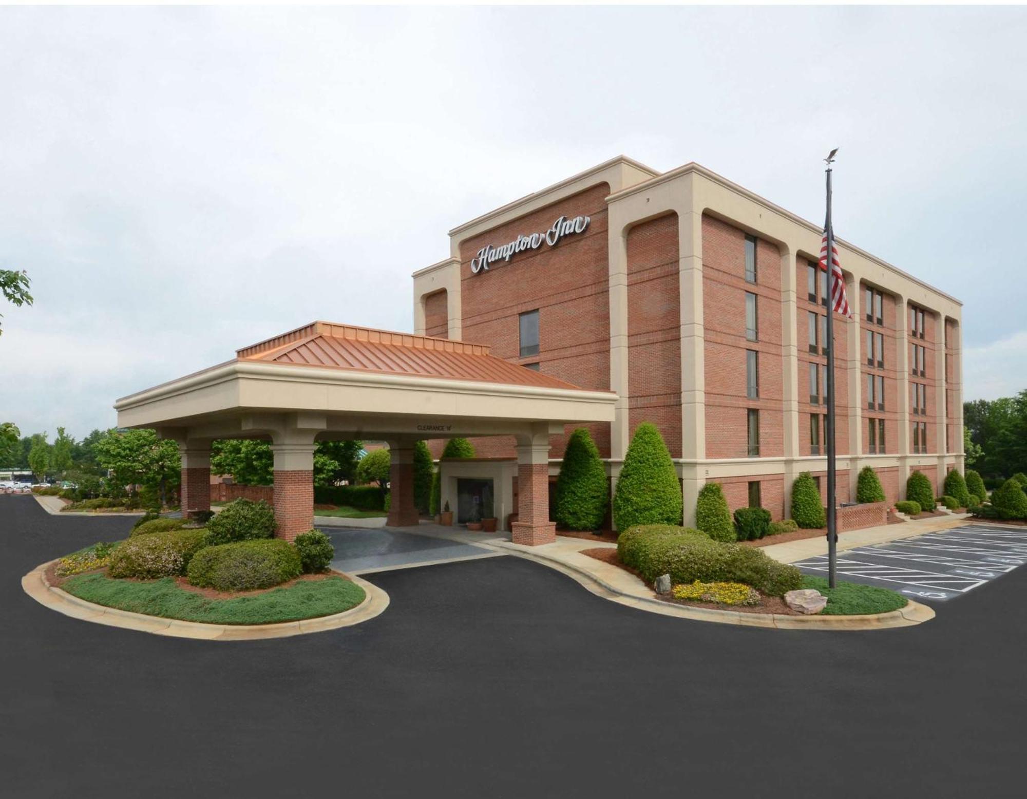 Hampton Inn Raleigh Capital Blvd North Buitenkant foto