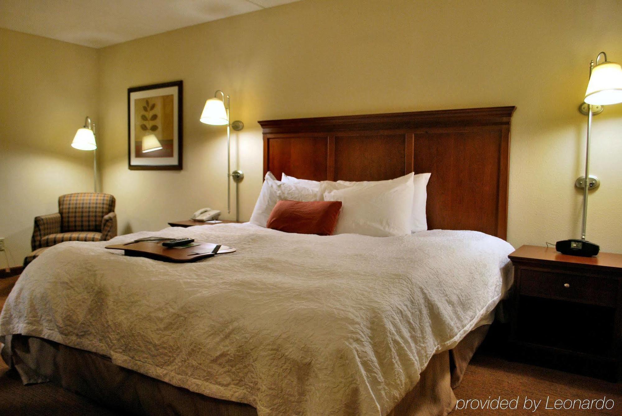 Hampton Inn Raleigh Capital Blvd North Kamer foto