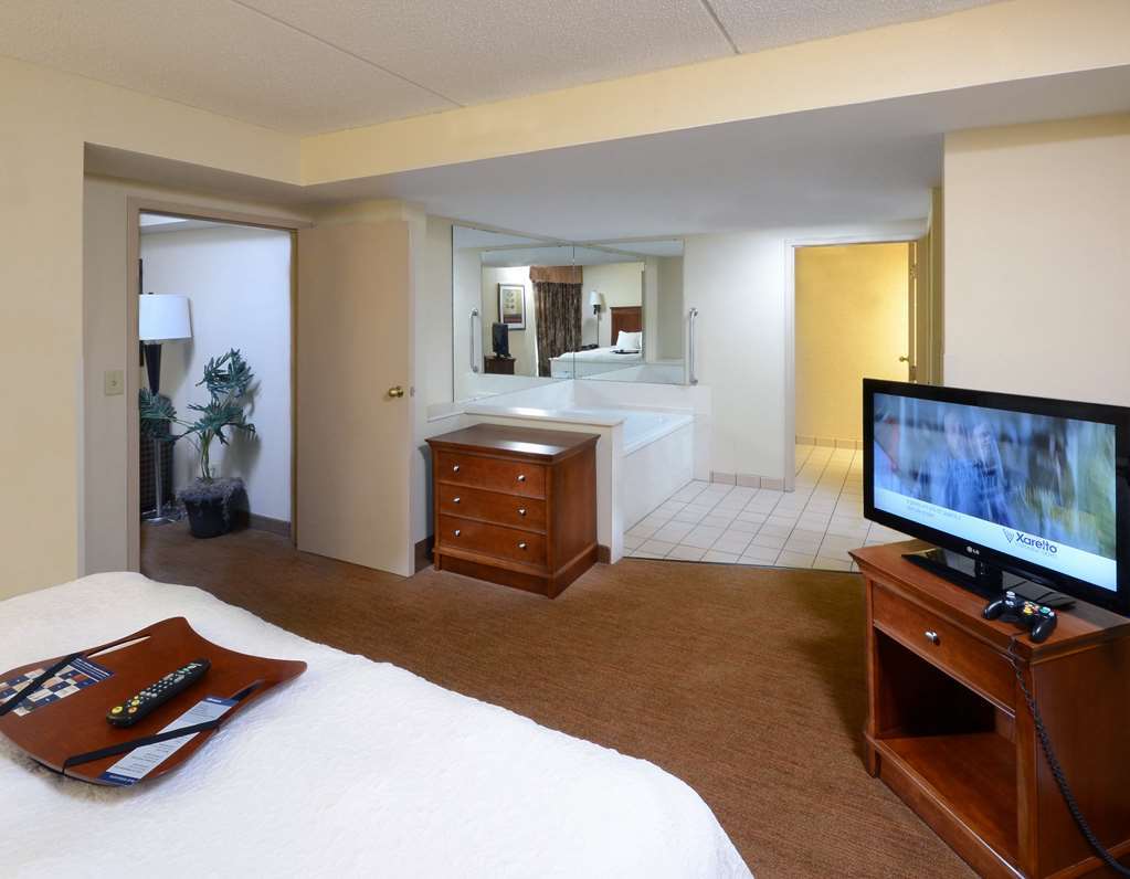 Hampton Inn Raleigh Capital Blvd North Kamer foto