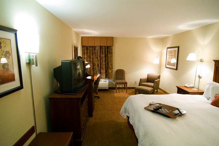 Hampton Inn Raleigh Capital Blvd North Kamer foto